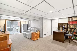 1952 Colleen Dr, North Huntingdon, PA 15642 - Photo 21