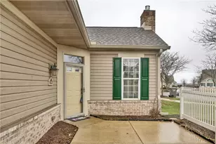 2091 Winchester Ct, Connoquenessing Township, PA 16053 - Photo 5