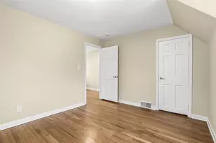 3351 Elmdale Dr, Bethel Park, PA 15102 - Photo 17