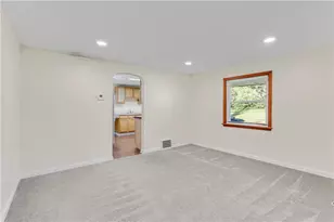 1004 Gringo Rd, Hopewell Township, PA 15001 - Photo 17