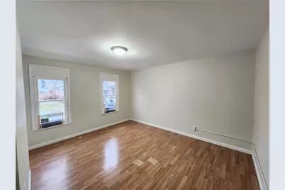 2419 Banker St, McKeesport, PA 15132 - Photo 5