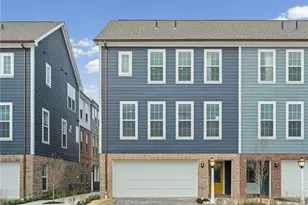 225 Oliver Wy, Cranberry Township, PA 16066 - Photo 1