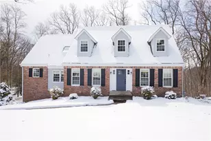 2668 Timberglen W, Pittsburgh, PA 15090 - Photo 1