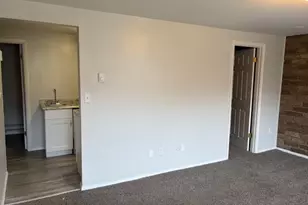 500 Milltown Rd, Pittsburgh, PA 15068 - Photo 9