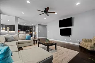 201 Overlook Dr, Ohio Township, PA 15237 - Photo 5