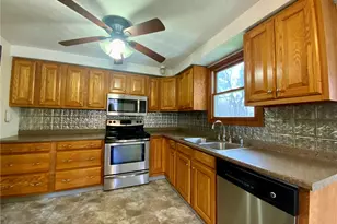 292 Tomlinson Run Church Rd, Greene Township, PA 15043 - Photo 15