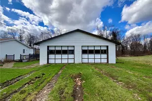 292 Tomlinson Run Church Rd, Greene Township, PA 15043 - Photo 5