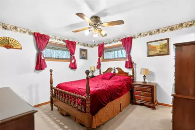 1550 Theresa Ave, South Park, PA 15129 - Photo 15