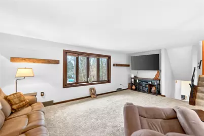 1550 Theresa Ave, South Park, PA 15129 - Photo 5