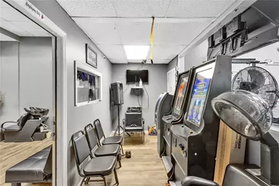 1000 Chartiers Ave, Elliott, PA 15220 - Photo 13