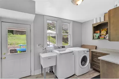 27 Danvers Ave, Pittsburgh, PA 15205 - Photo 15