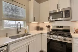 1146 Olivia Dr, North Fayette, PA 15071 - Photo 17