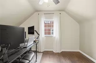 5386 Pennsylvania S, Bethel Park, PA 15102 - Photo 31