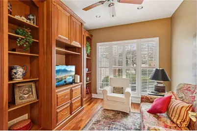 115 Haverford Cir, Pittsburgh, PA 15228 - Photo 9