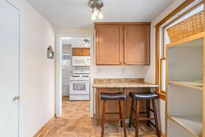 302 Elmbrook Ln, Scott Township, PA 15243 - Photo 11