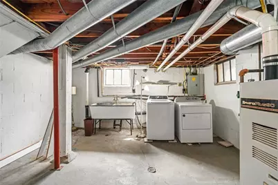 302 Elmbrook Ln, Scott Township, PA 15243 - Photo 19