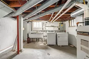 302 Elmbrook Ln, Scott Township, PA 15243 - Photo 19