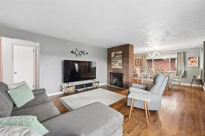 2208 Hemlock Dr, White Oak, PA 15131 - Photo 3