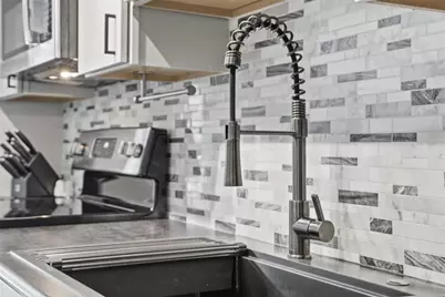 283 Leisie Rd, Forward Township, PA 16053 - Photo 5