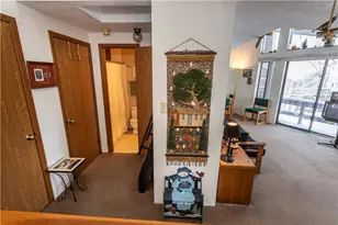 1215 Veech Ln, Hidden Valley, PA 15502 - Photo 9