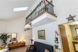 1215 Veech Ln, Hidden Valley, PA 15502 - Photo 11