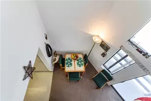 1215 Veech Ln, Hidden Valley, PA 15502 - Photo 17