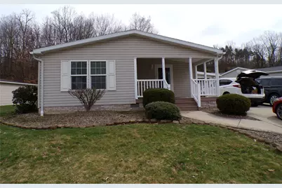 218 Rock Lake Dr, Zelienople, PA 16063 - Photo 1
