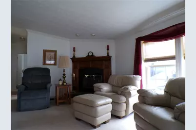 218 Rock Lake Dr, Zelienople, PA 16063 - Photo 9