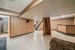 318 Dunbar Dr, Wilkins Township, PA 15235 - Photo 23