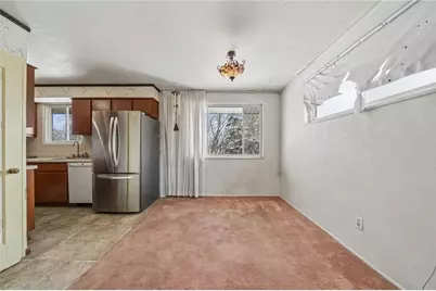 318 Dunbar Dr, Wilkins Township, PA 15235 - Photo 9