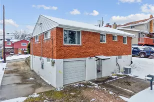 318 Dunbar Dr, Wilkins Township, PA 15235 - Photo 31