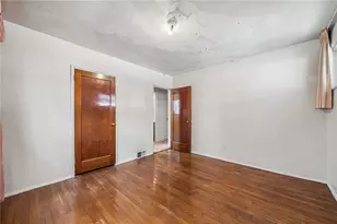 318 Dunbar Dr, Wilkins Township, PA 15235 - Photo 15