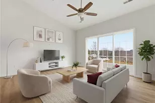 340 Cherokee Dr, Chippewa Township, PA 15010 - Photo 7