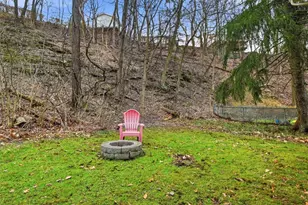 168 Lois Dr, Pittsburgh, PA 15147 - Photo 41