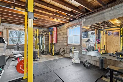 2735 Bertha St, Bethel Park, PA 15102 - Photo 31