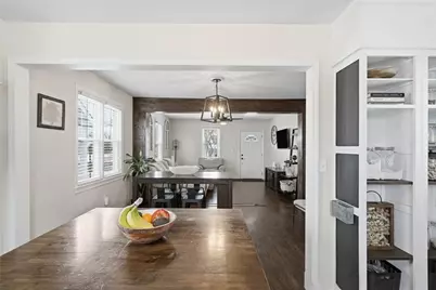 2735 Bertha St, Bethel Park, PA 15102 - Photo 11