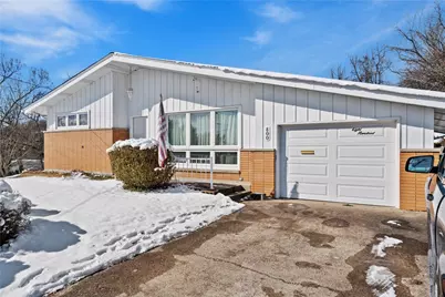 800 Ridge Ave, Charleroi Boro, PA 15022 - Photo 1