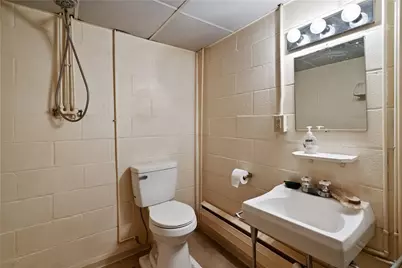 800 Ridge Ave, Charleroi Boro, PA 15022 - Photo 17