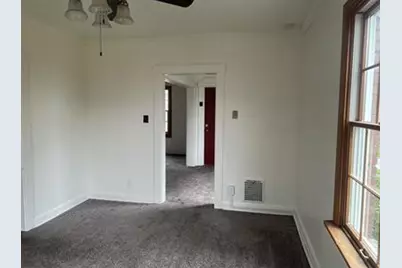 832 Vankirk St, Clairton, PA 15025 - Photo 5