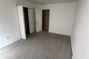 701 Pine Valley Dr, Imperial, PA 15126 - Photo 9