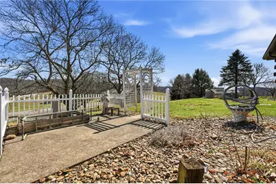 331 Martin Rd, South Beaver Township, PA 16115 - Photo 37