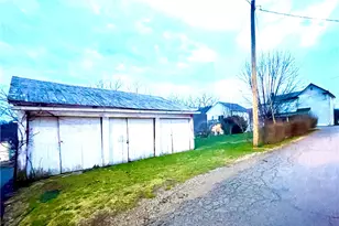 154 S Richhill St, Franklin Township, PA 15370 - Photo 5