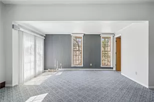 122 St Peter Way, Hempfield Township, PA 15644 - Photo 15