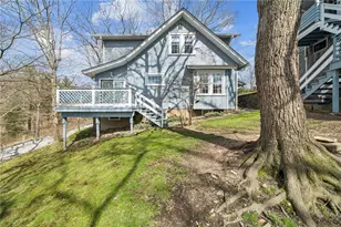 122 St Peter Way, Hempfield Township, PA 15644 - Photo 5