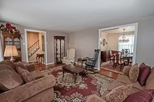 1260 Lamson Cir, Pittsburgh, PA 15241 - Photo 3