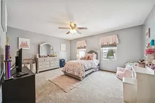 440 Shelbourne Dr, Pittsburgh, PA 15239 - Photo 27