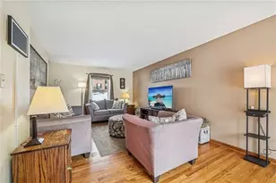 440 Shelbourne Dr, Pittsburgh, PA 15239 - Photo 25