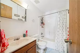 440 Shelbourne Dr, Pittsburgh, PA 15239 - Photo 37