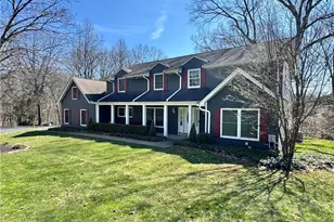 2776 Valleyview Dr, Lower Burrell, PA 15068 - Photo 1