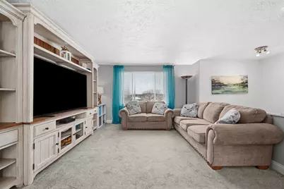 62 Greenleaf Dr., West Deer, PA 15024 - Photo 3